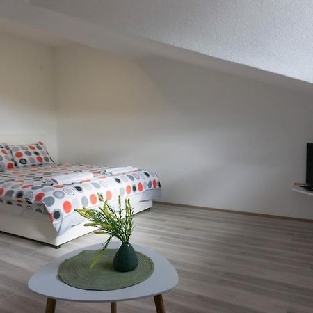 Apartmani Ivkovic+ 트레빈예 외부 사진